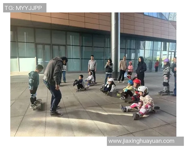 成都滑板队在世界滑板锦标赛中的拼搏历程与荣耀时刻回顾 成都滑板队在世界滑板锦标赛中的拼搏历程与荣耀时刻回顾