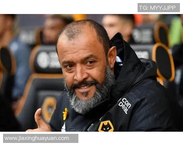 斯蒂文尼奇与雷丁激战正酣谁能在这场对决中笑到最后