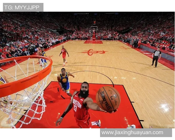 特拉维夫迎战皇家马德里精彩对决期待球迷热情助威