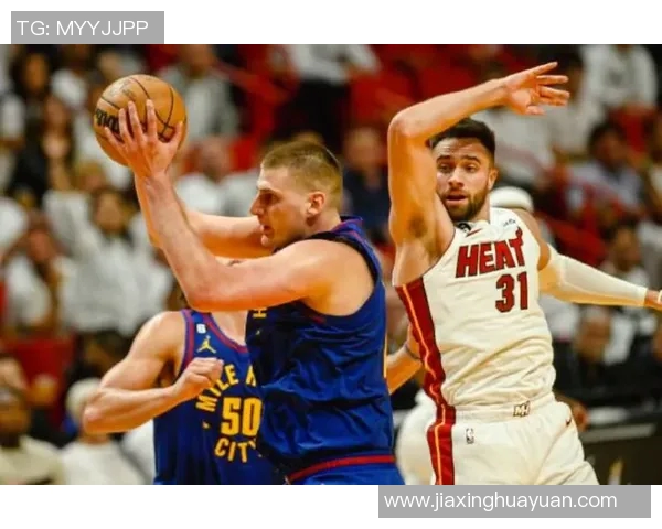 热火与魔术精彩对决回放全场亮点集锦与精彩瞬间分析 热火与魔术精彩对决回放全场亮点集锦与精彩瞬间分析