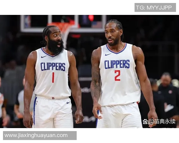 莱昂纳德缺席引发热议快船队遭到联盟正式警告