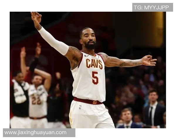 骑士逆袭勇士夺冠之路揭秘篮球历史上的经典对决与传奇时刻